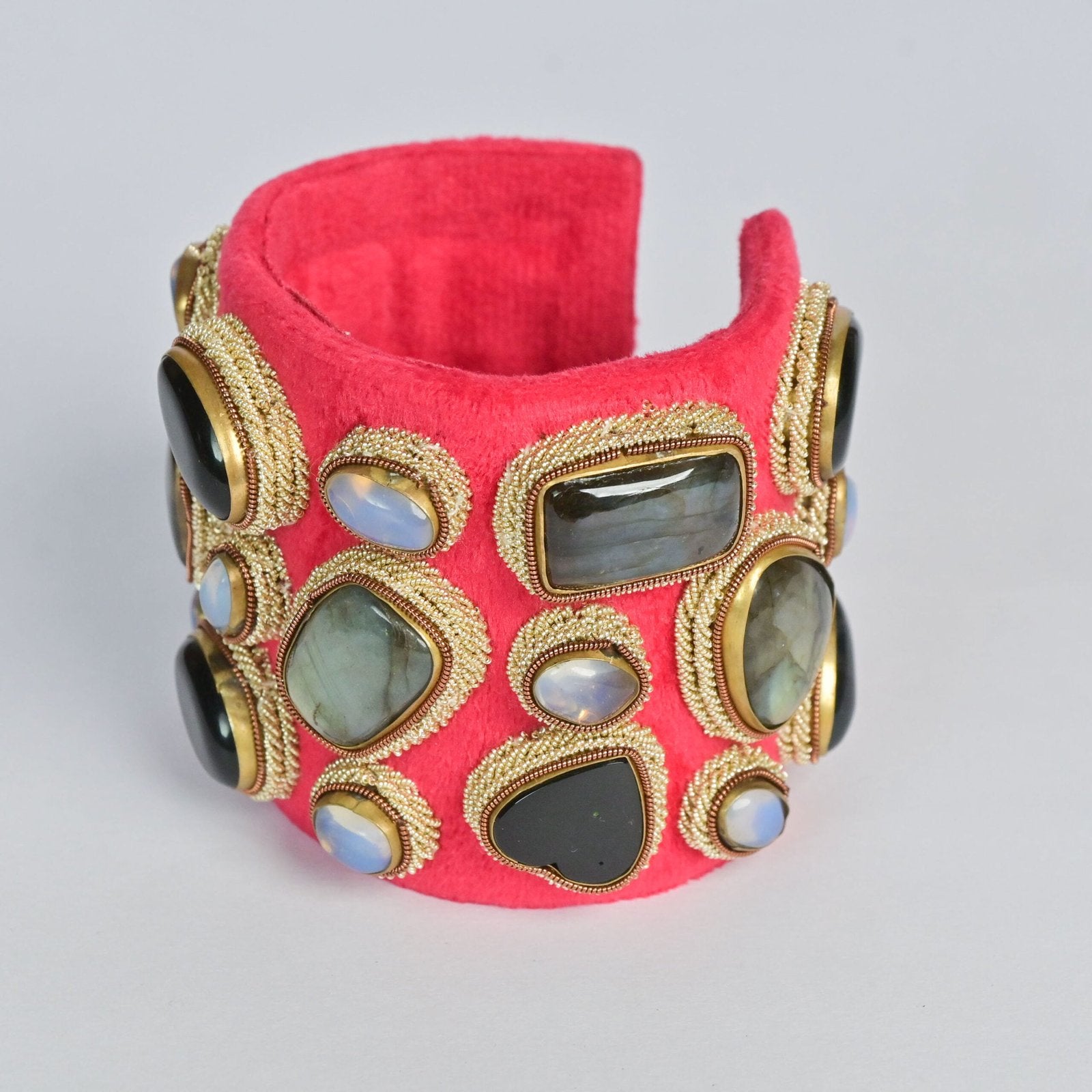 Rose Velvet Zardosi Gleam Gem Hand Bracelet image 2