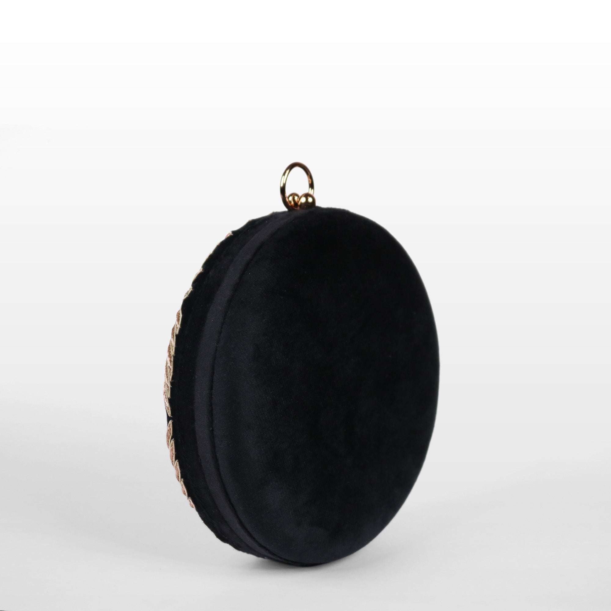 Swan Song in Noir Majesty – Round Zardosi Handbag