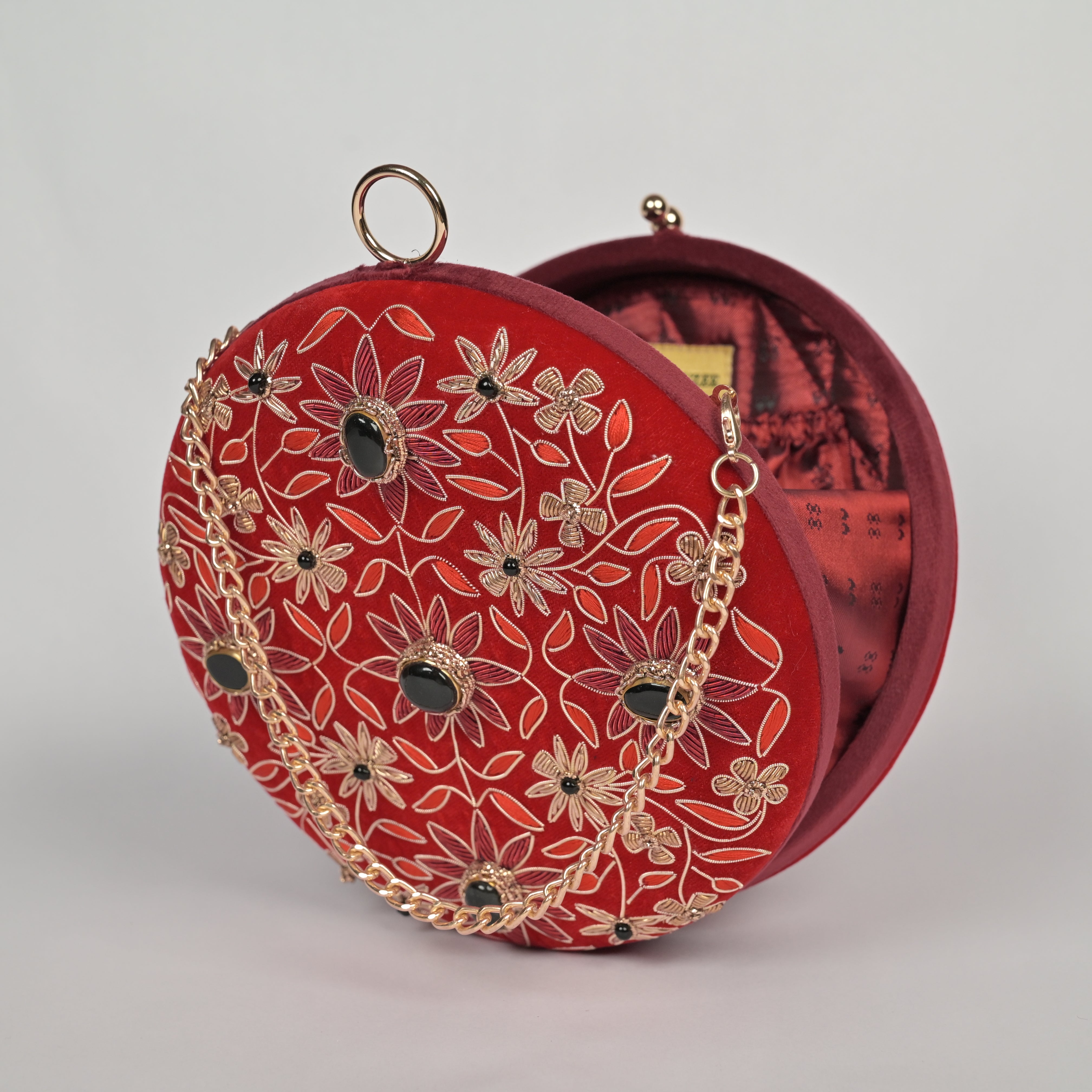 Regal Bloom Round Clutch – Onyx Black Velvet