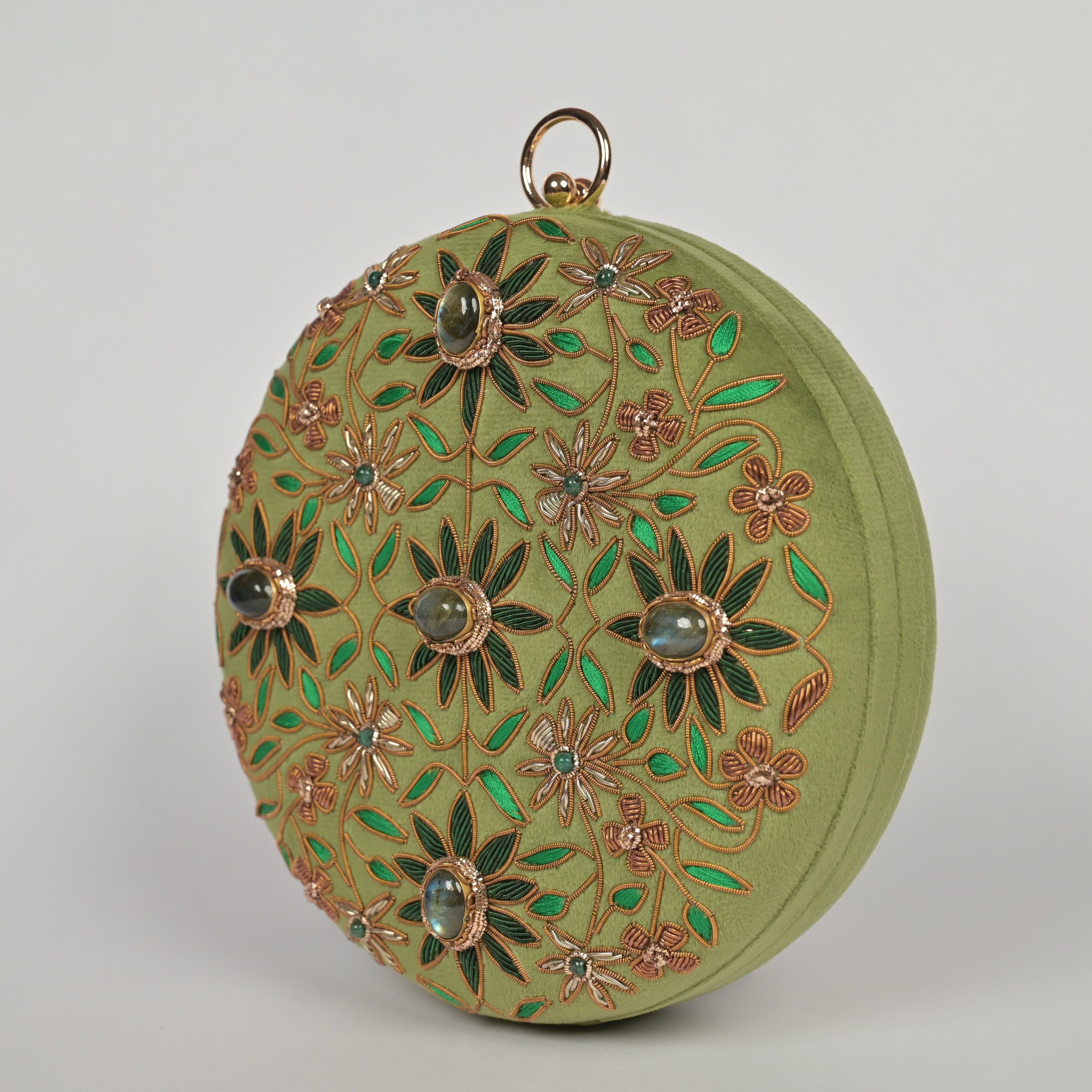 Regal Bloom Round Clutch – Onyx Black Velvet