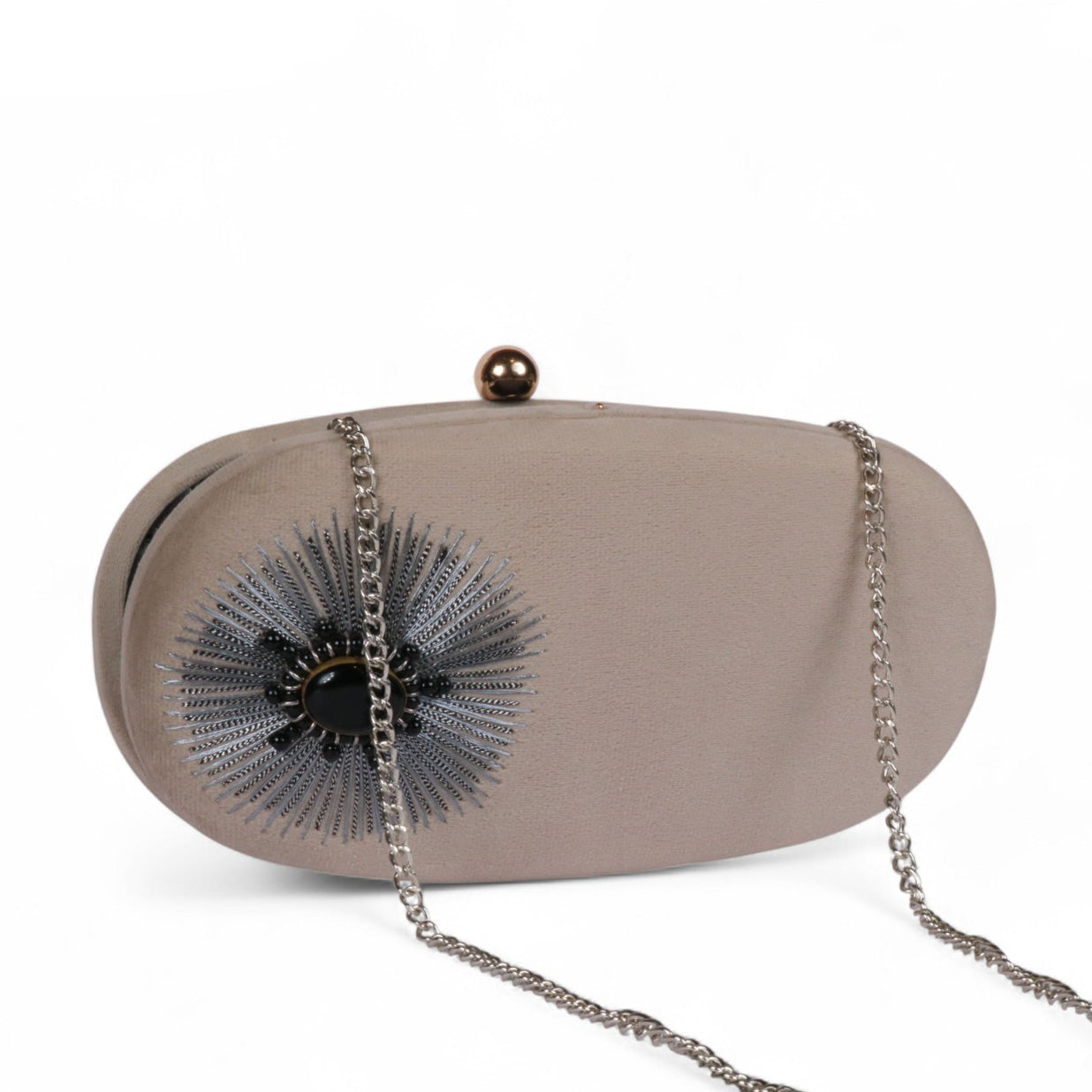 Siyah Noor – Royal Embroidered Velvet Clutch