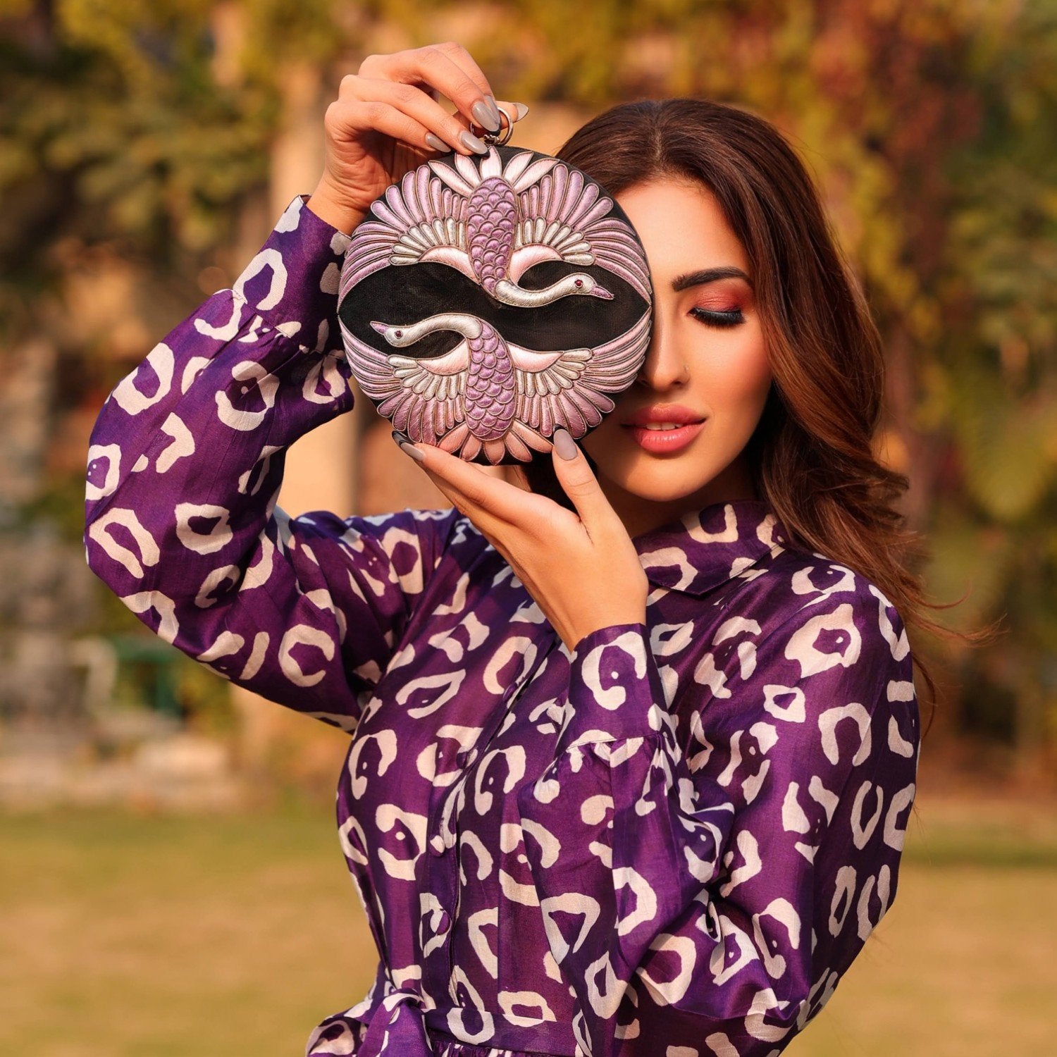 Swan Song in Noir Majesty – Round Zardosi Handbag image 1